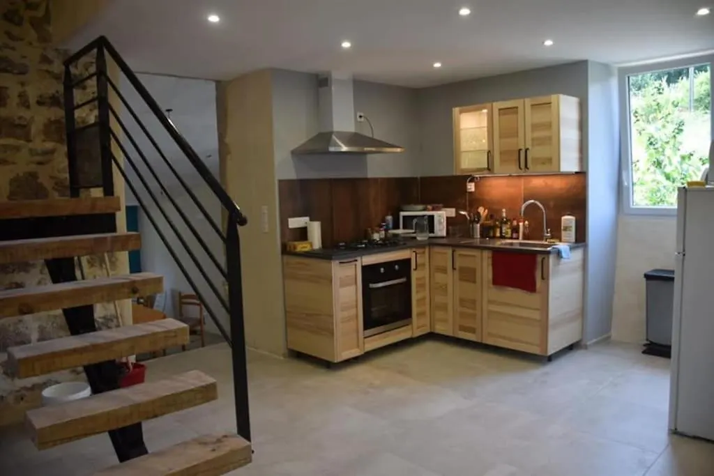 Holiday home Gites Aux Gres De L'Eau Mercuer